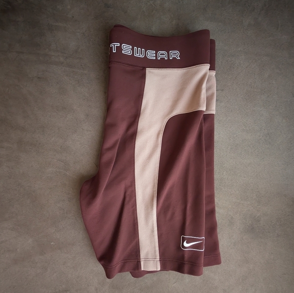 Nike Women's NSW Street Bike Shorts. Size L CZ9771 - Picture 3 of 8